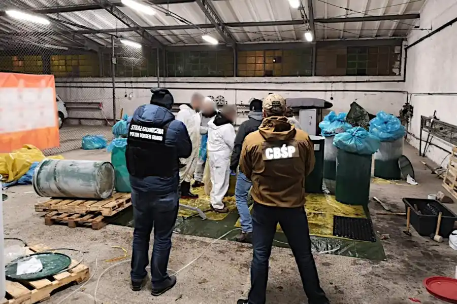 Maxi-operazione in Polonia: smantellata rete di narcotrafficanti legata agli hooligan